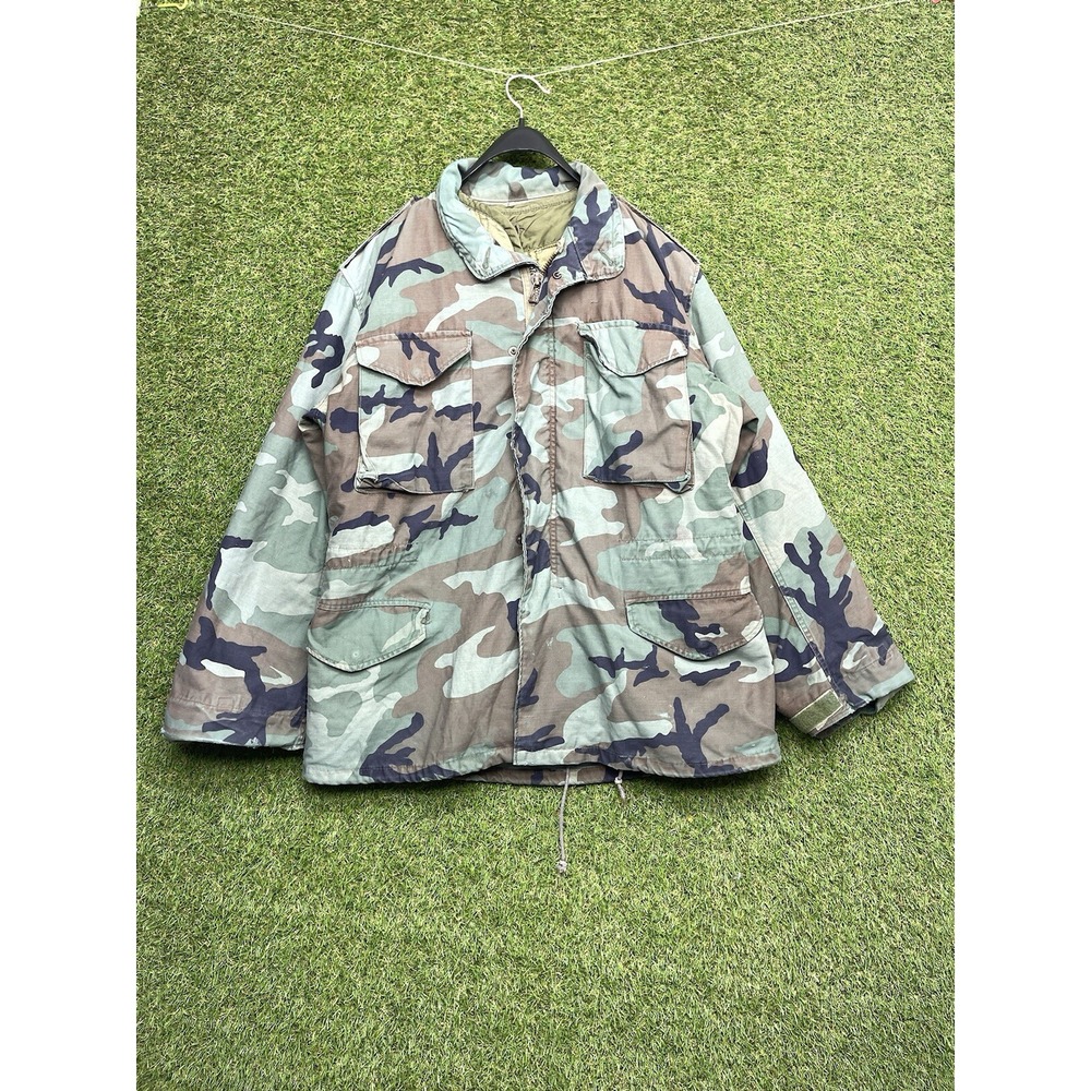Army Field Jacket Mens Large  Cold Weather Camo Parka Hooded Windbreaker Y2K